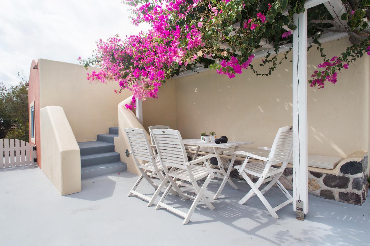 Theros Houses Santorini Kamári Kültér fotó